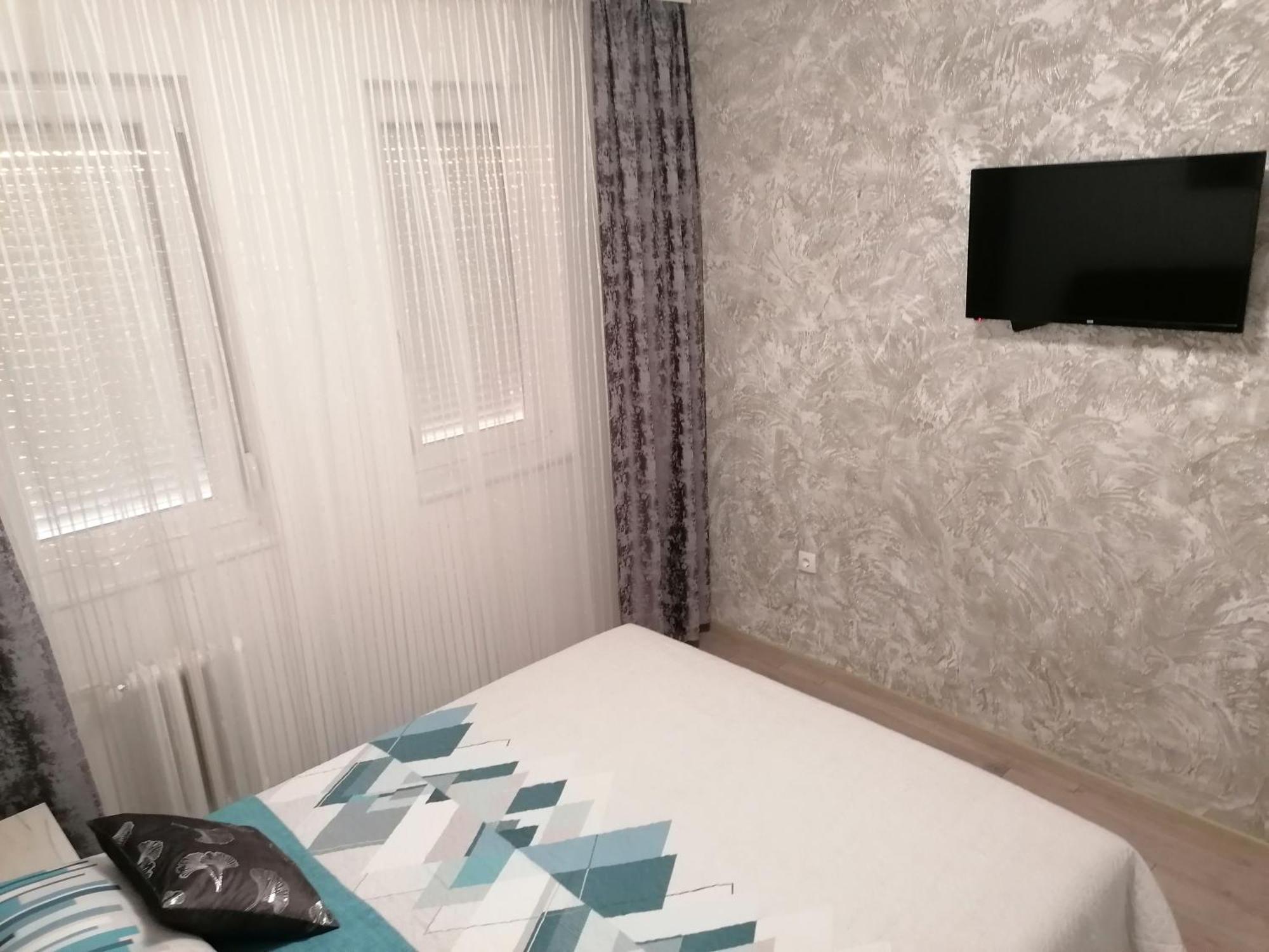 Jm Apartman Čačak Exteriér fotografie
